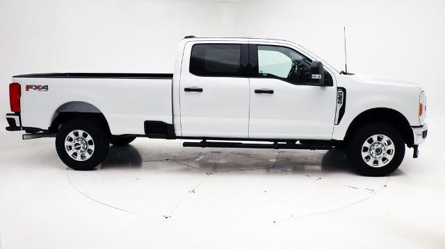 2023 Ford Super Duty F-350 XLT