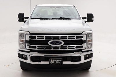 2023 Ford Super Duty F-350 XLT