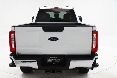 2023 Ford Super Duty F-350 XLT
