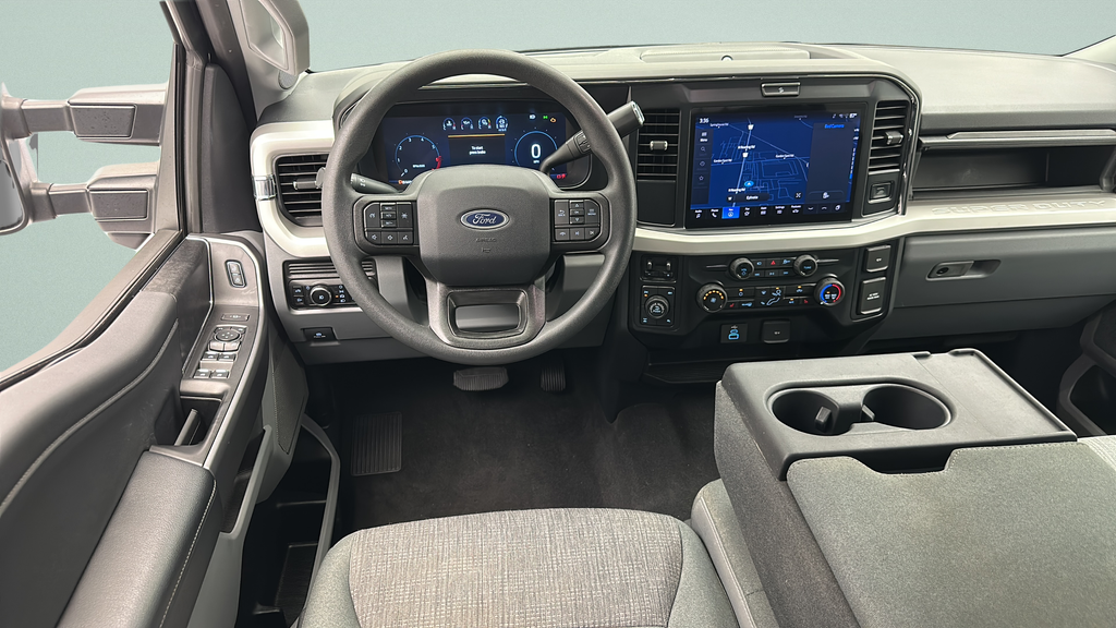 2025 Ford Super Duty F-350 XLT