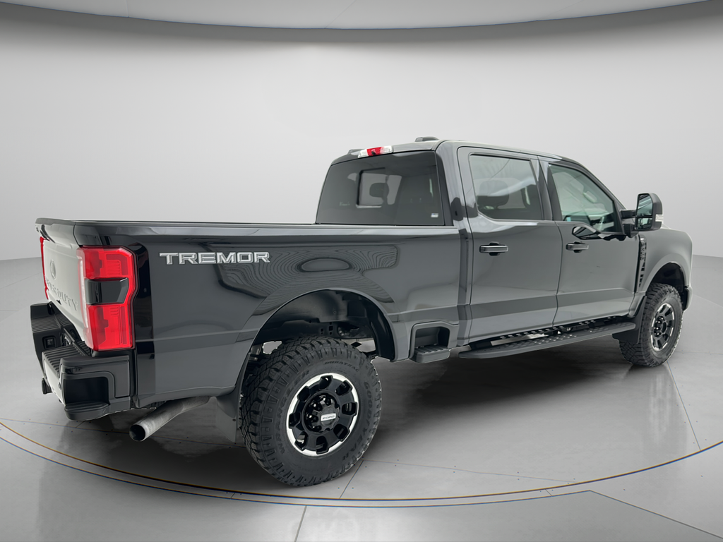2025 Ford Super Duty F-350 XLT