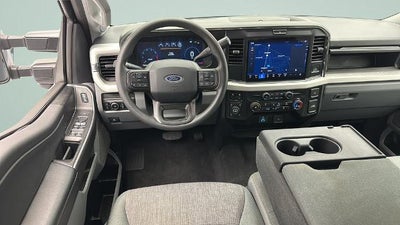 2025 Ford Super Duty F-350 XLT