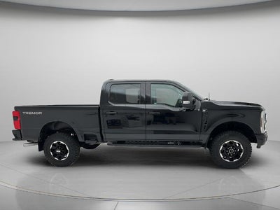2025 Ford Super Duty F-350 XLT