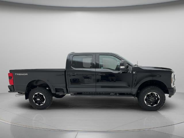 2025 Ford Super Duty F-350 XLT