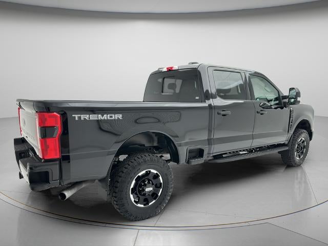 2025 Ford Super Duty F-350 XLT
