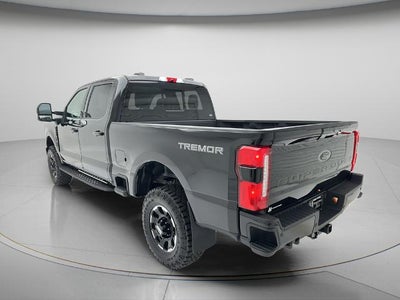 2025 Ford Super Duty F-350 XLT