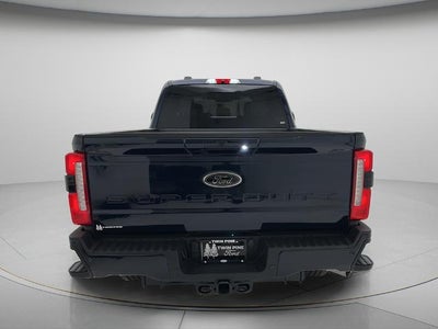 2025 Ford Super Duty F-350 Lariat