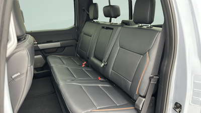 2026 Ford Super Duty F-350 Lariat