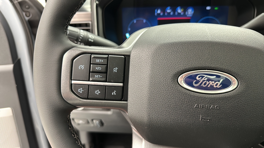 2026 Ford Super Duty F-350 Lariat