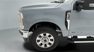 2026 Ford Super Duty F-350 Lariat