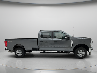 2026 Ford Super Duty F-350 XL