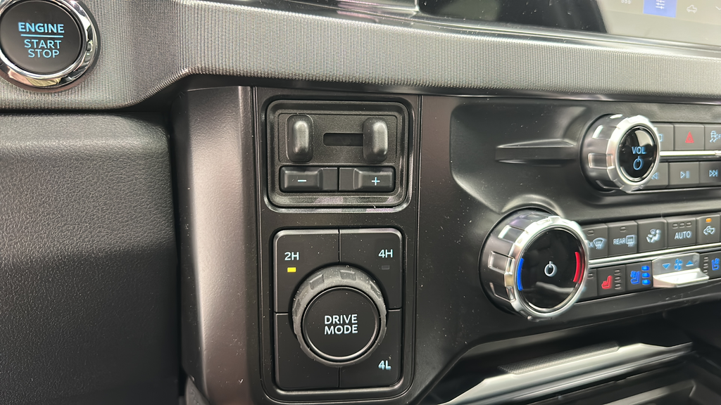 2026 Ford Super Duty F-350 Platinum DRW