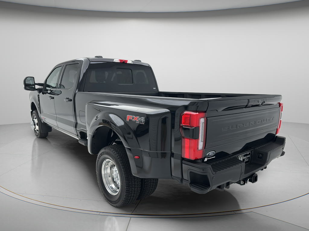 2026 Ford Super Duty F-350 Platinum DRW