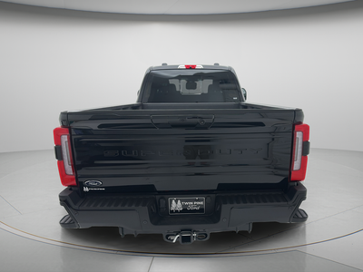 2026 Ford Super Duty F-350 Platinum DRW