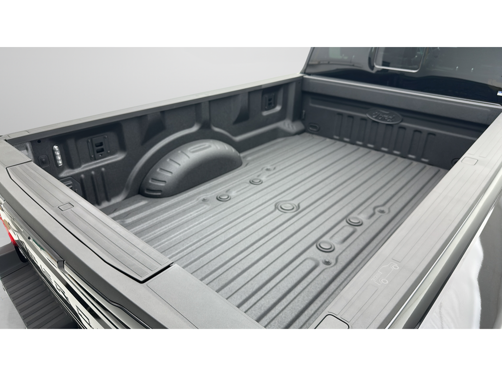 2026 Ford Super Duty F-350 Platinum DRW