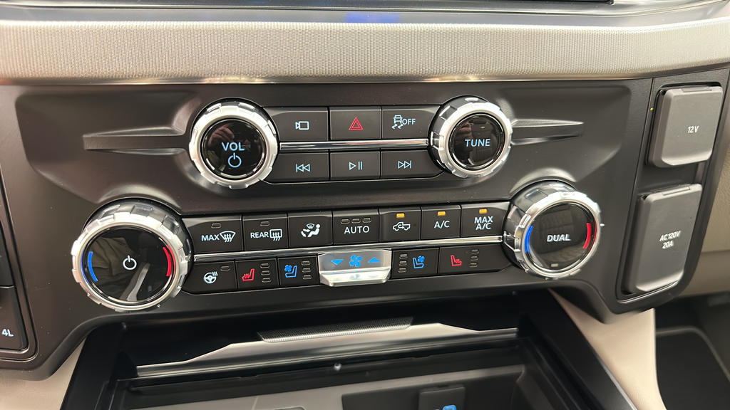2026 Ford Super Duty F-350 Platinum DRW