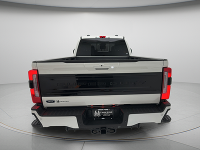 2026 Ford Super Duty F-350 Platinum DRW