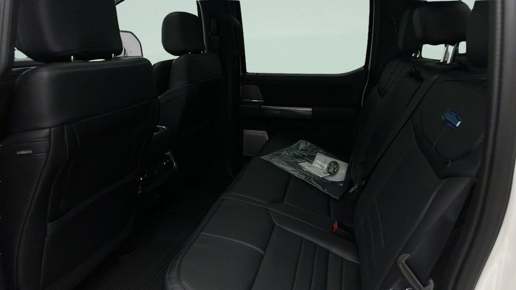 2026 Ford Super Duty F-350 Platinum DRW