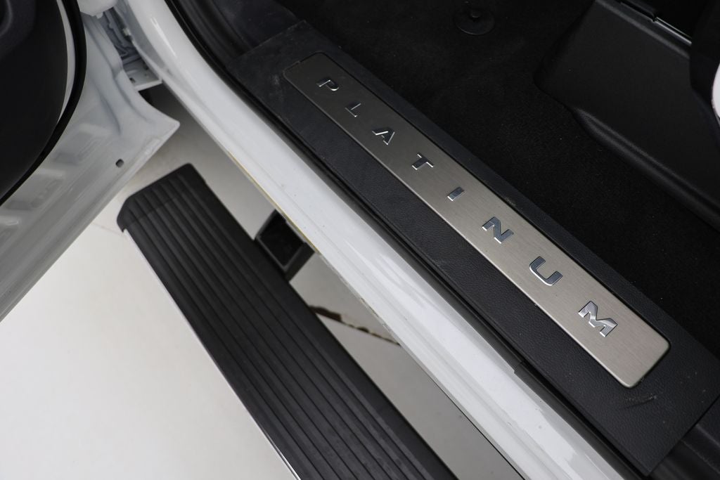 2026 Ford Super Duty F-450 Platinum DRW