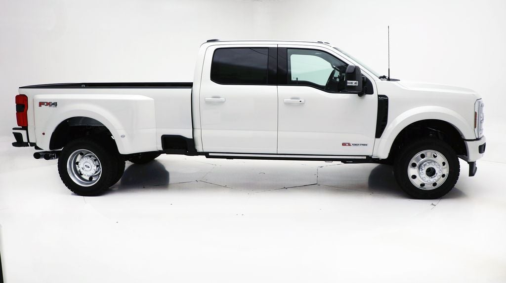 2026 Ford Super Duty F-450 Platinum DRW