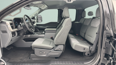 2026 Ford Super Duty F-350 XLT