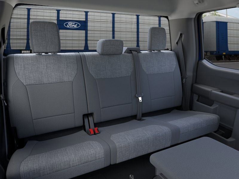 2026 Ford Super Duty F-350 F-350® XLT