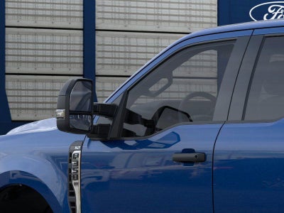 2026 Ford Super Duty F-350 F-350® XLT