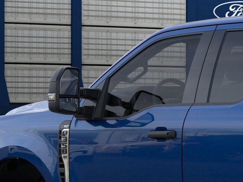 2026 Ford Super Duty F-350 F-350® XLT