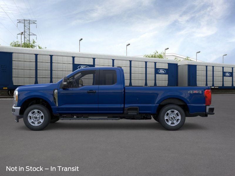 2026 Ford Super Duty F-350 F-350® XLT