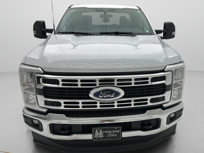 2026 Ford Super Duty F-350 XLT