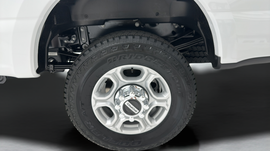 2026 Ford Super Duty F-350 XLT