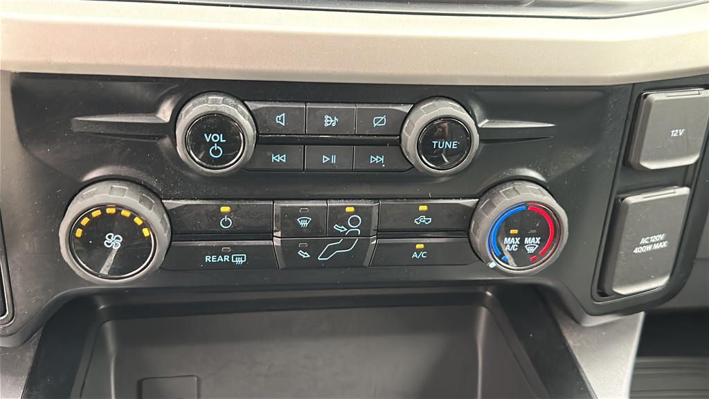 2023 Ford Super Duty F-350 F-350 XLT