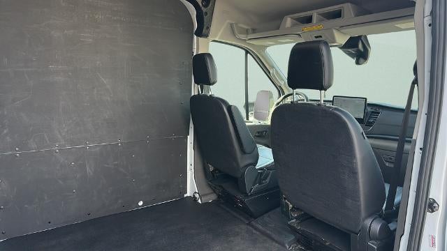 2025 Ford Transit 250 Base