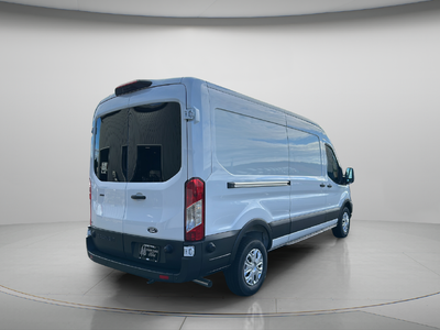 2027 Ford Transit 250 Base