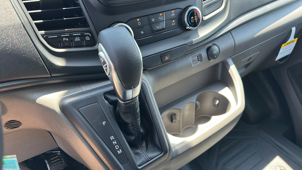 2025 Ford Transit 250 Base