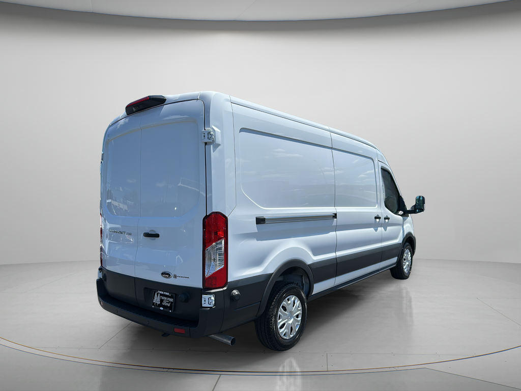 2025 Ford Transit 250 Base