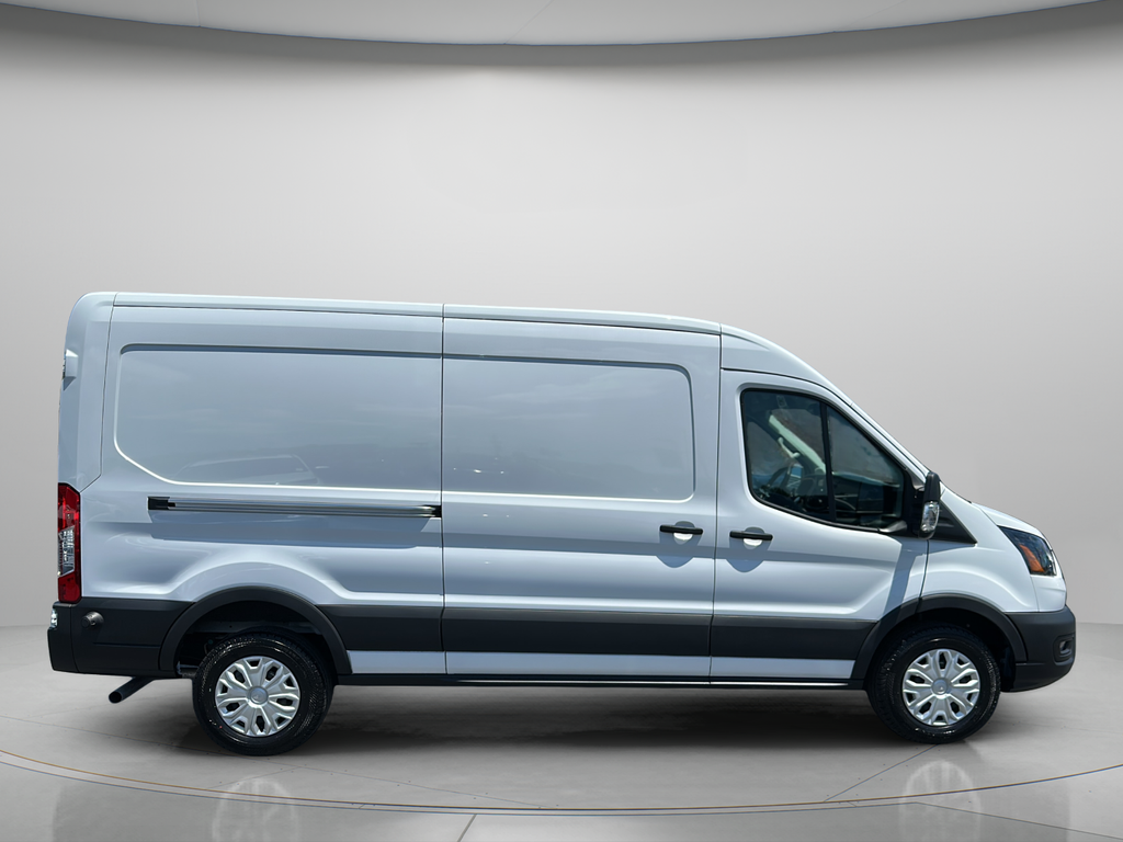 2025 Ford Transit 250 Base