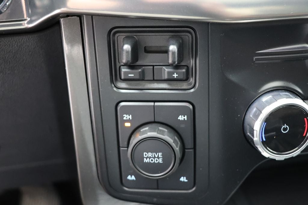 2023 Ford F-150 Base