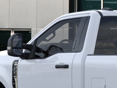 2025 Ford Super Duty F-350 XLT