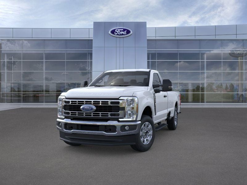 2025 Ford Super Duty F-350 XLT