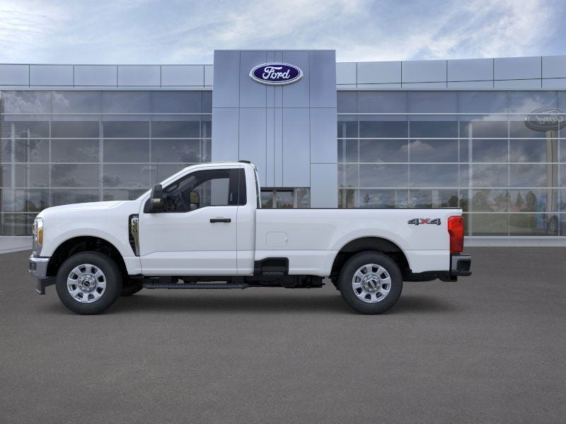 2025 Ford Super Duty F-350 XLT