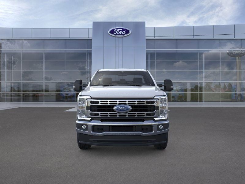 2025 Ford Super Duty F-350 XLT