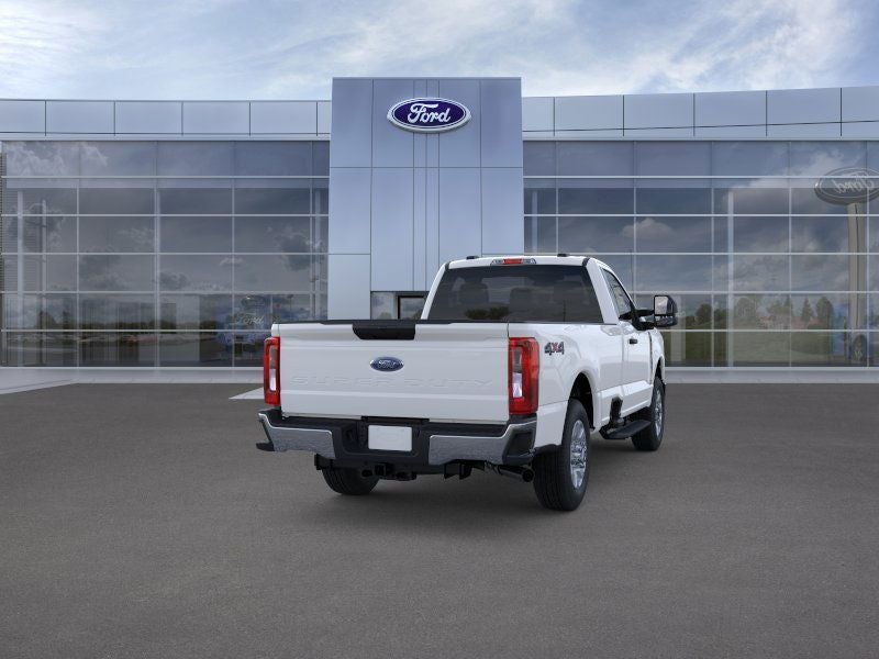 2025 Ford Super Duty F-350 XLT