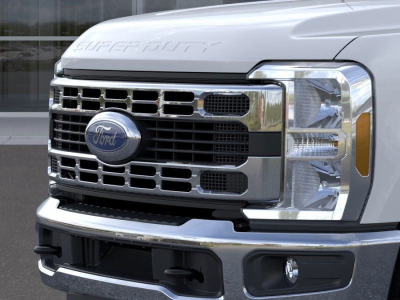 2025 Ford Super Duty F-350 XLT