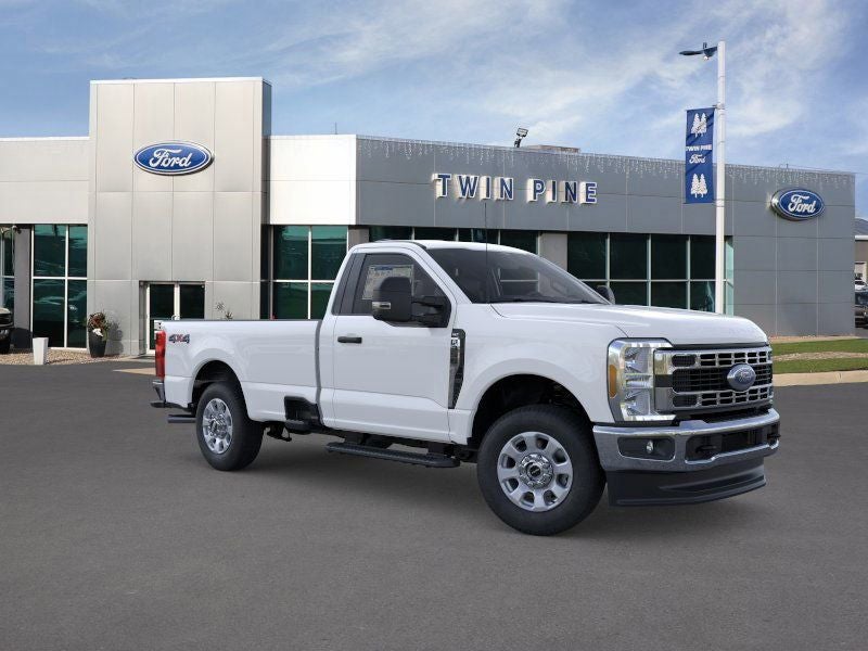 2025 Ford Super Duty F-350 XLT