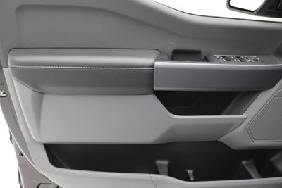 2024 Ford F-150 Lightning Pro