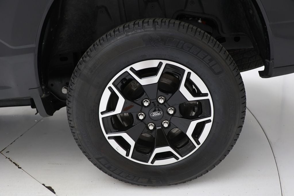 2024 Ford F-150 Lightning Pro