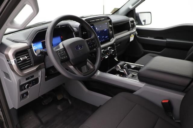 2024 Ford F-150 Lightning Pro