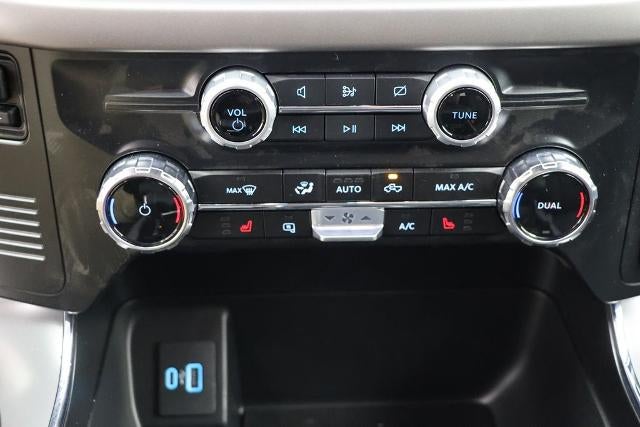 2024 Ford F-150 Lightning Pro