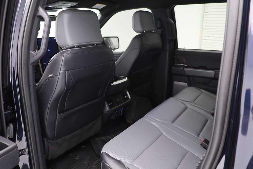 2023 Ford F-150 Lightning Lariat